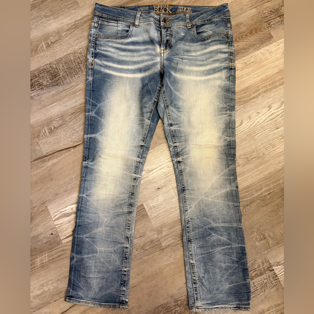 Buckle Black Women’s Fit No. 291 Mid-Rise Straight Jeans Size 33